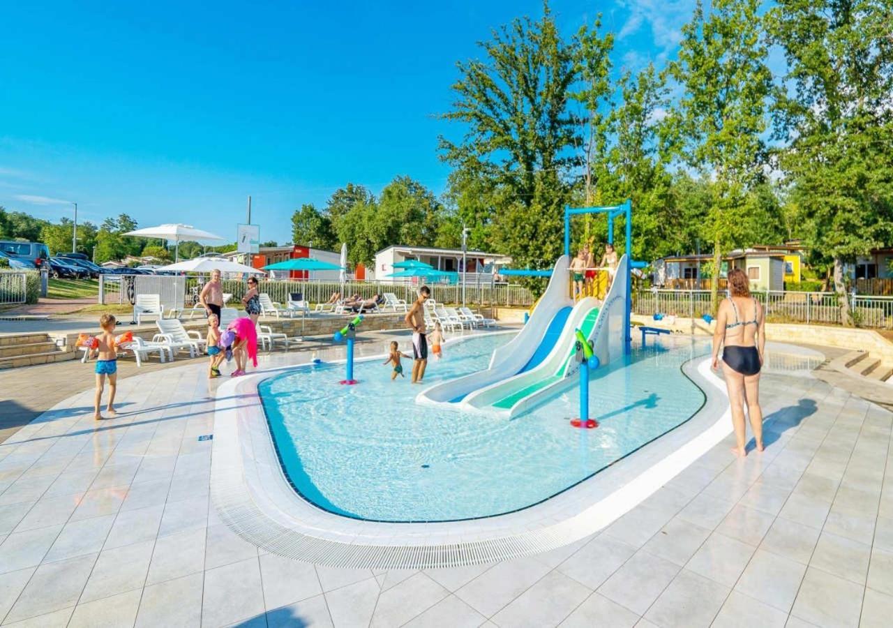 Camping Bijela Uvala - Eurocamp I Homair Porec Ngoại thất bức ảnh