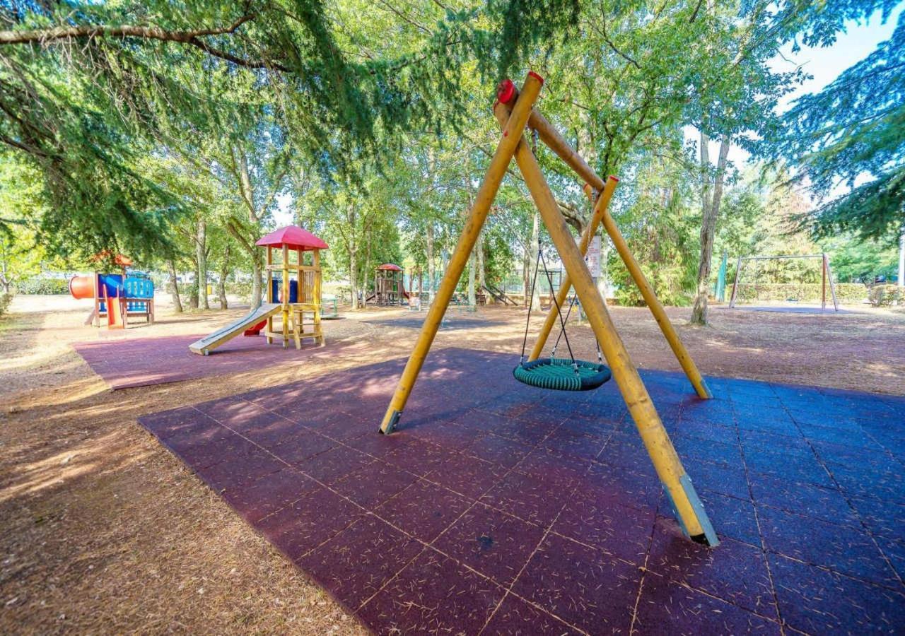 Camping Bijela Uvala - Eurocamp I Homair Porec Ngoại thất bức ảnh